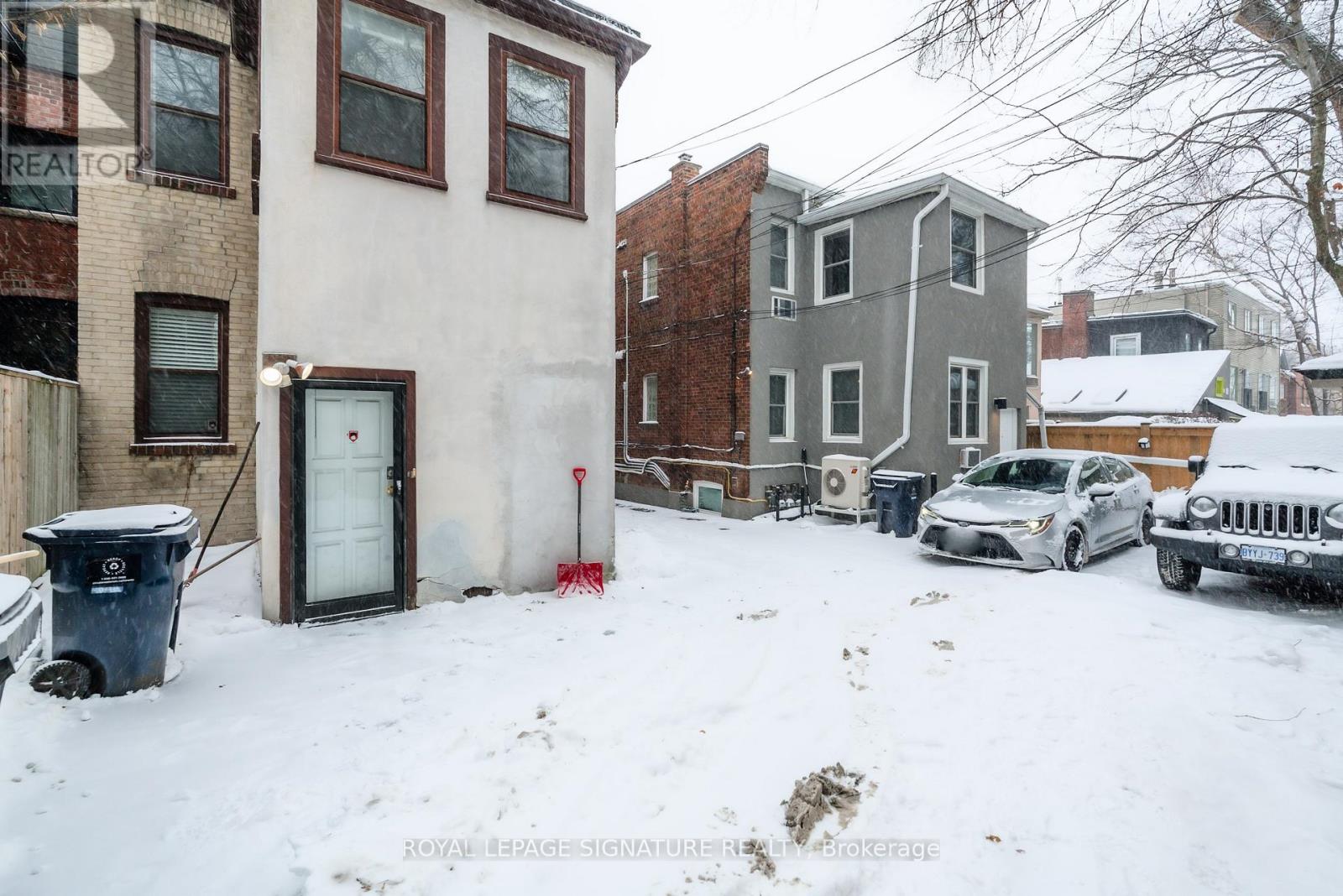 27 Hillsboro Avenue, Toronto, Ontario  M5R 1S6 - Photo 17 - C12722748