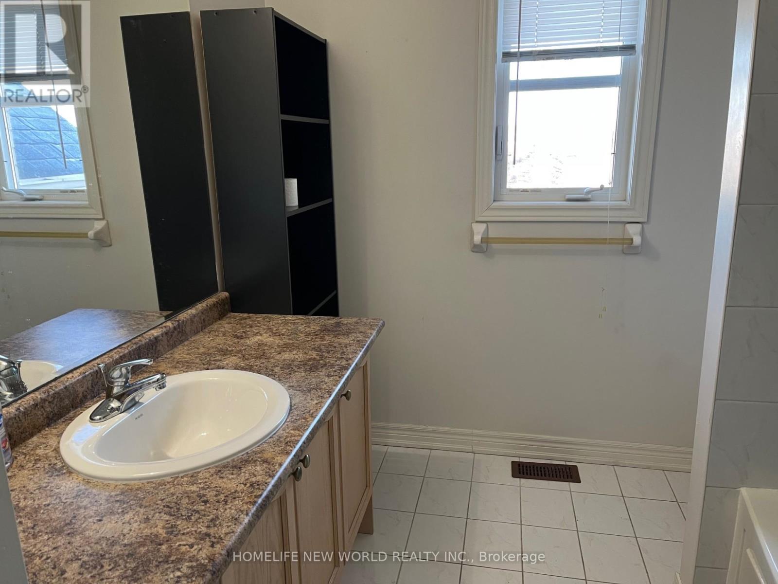 667 Peter Rupert Avenue, Vaughan, Ontario  L6A 0S2 - Photo 14 - N12614404