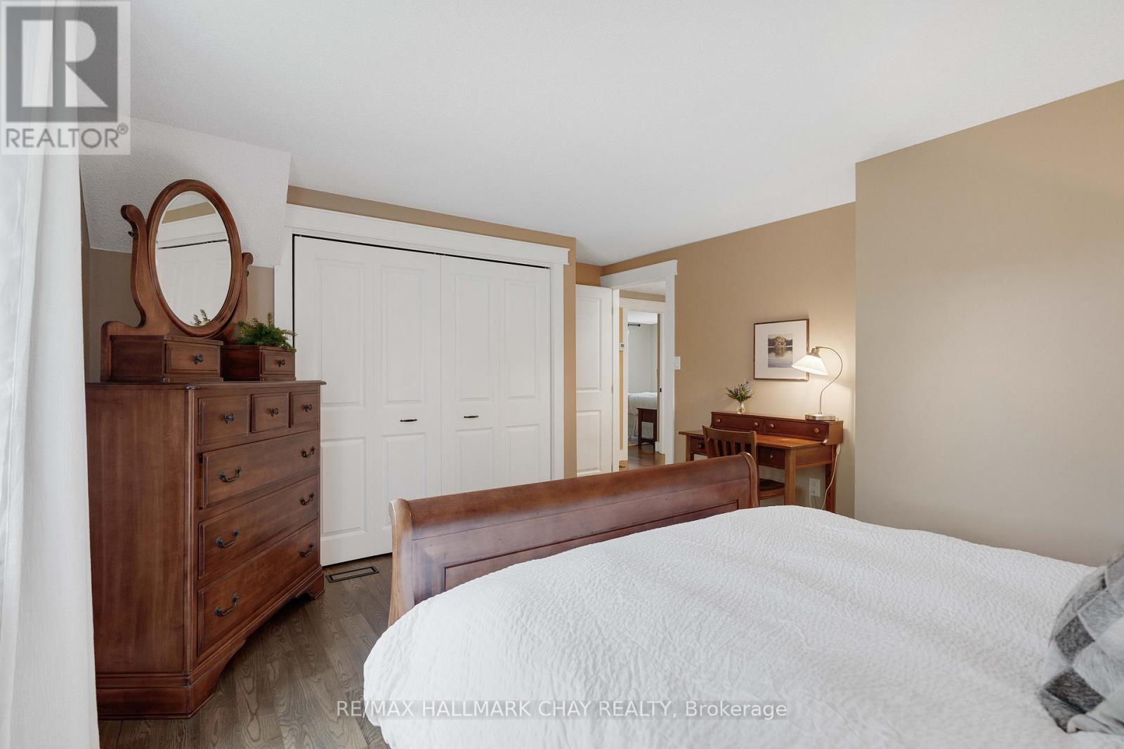 11 Park Trail, Springwater, Ontario  L9X 0L3 - Photo 28 - S12732922