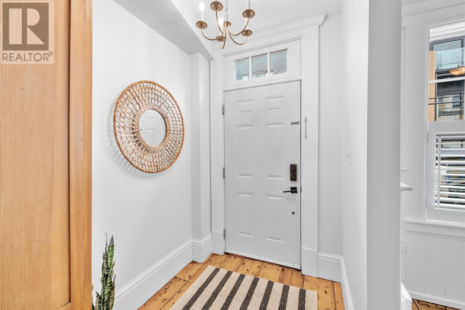 59 Dorchester Street, Charlottetown, Prince Edward Island  C1A 1C8 - Photo 2 - 202601571