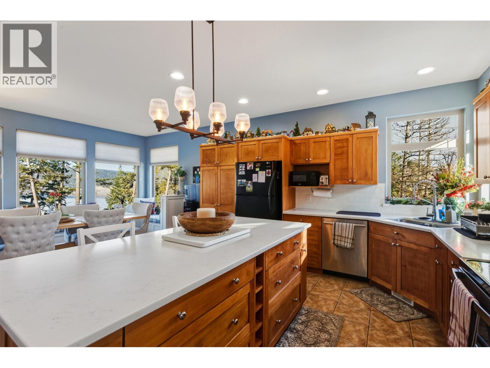 2129 South Lakeside Drive, Williams Lake, British Columbia  V2G 5G2 - Photo 5 - R3083777