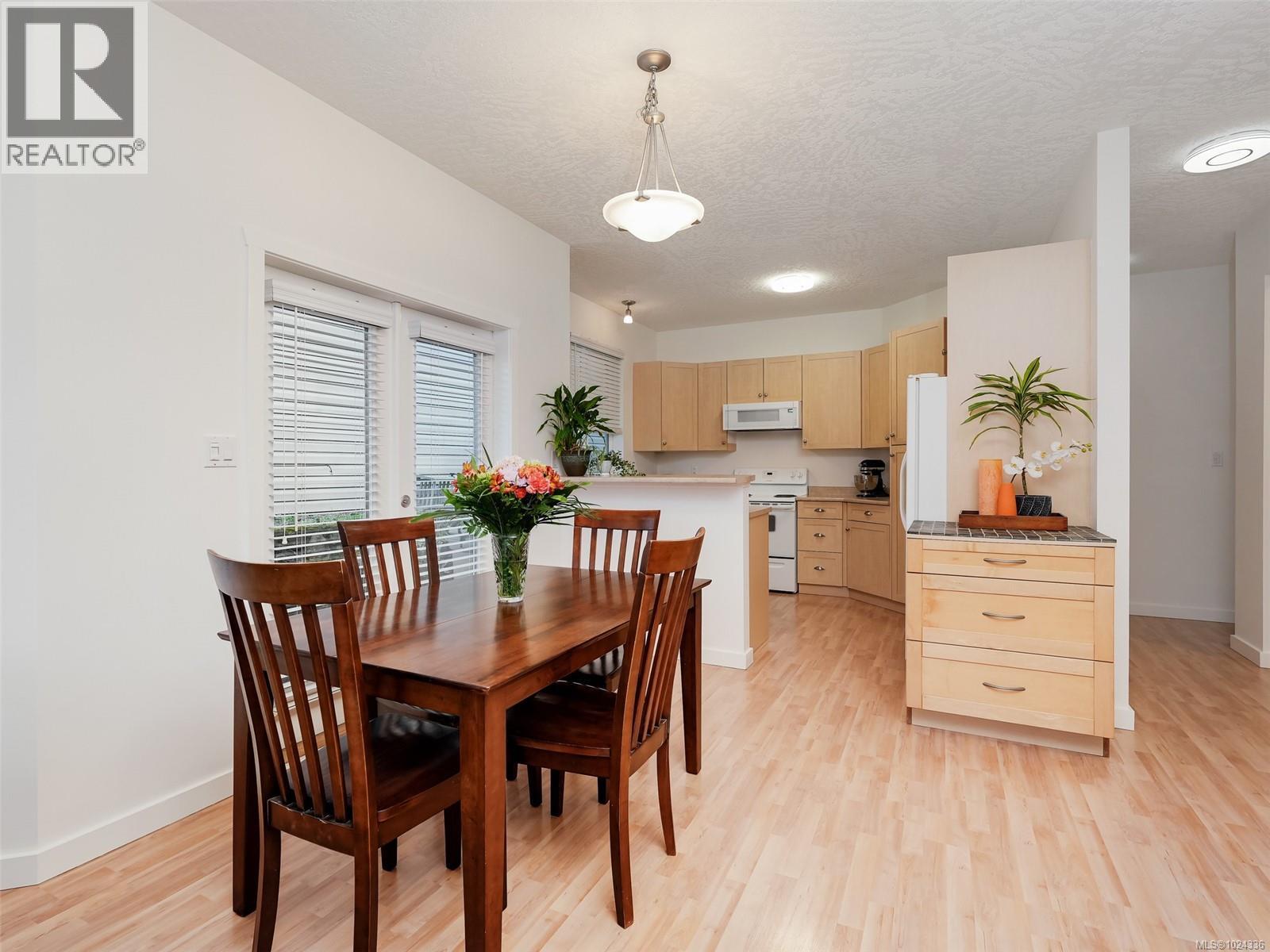 3705 Wild Berry Bend, Langford, British Columbia  V9C 4M7 - Photo 6 - 1024336