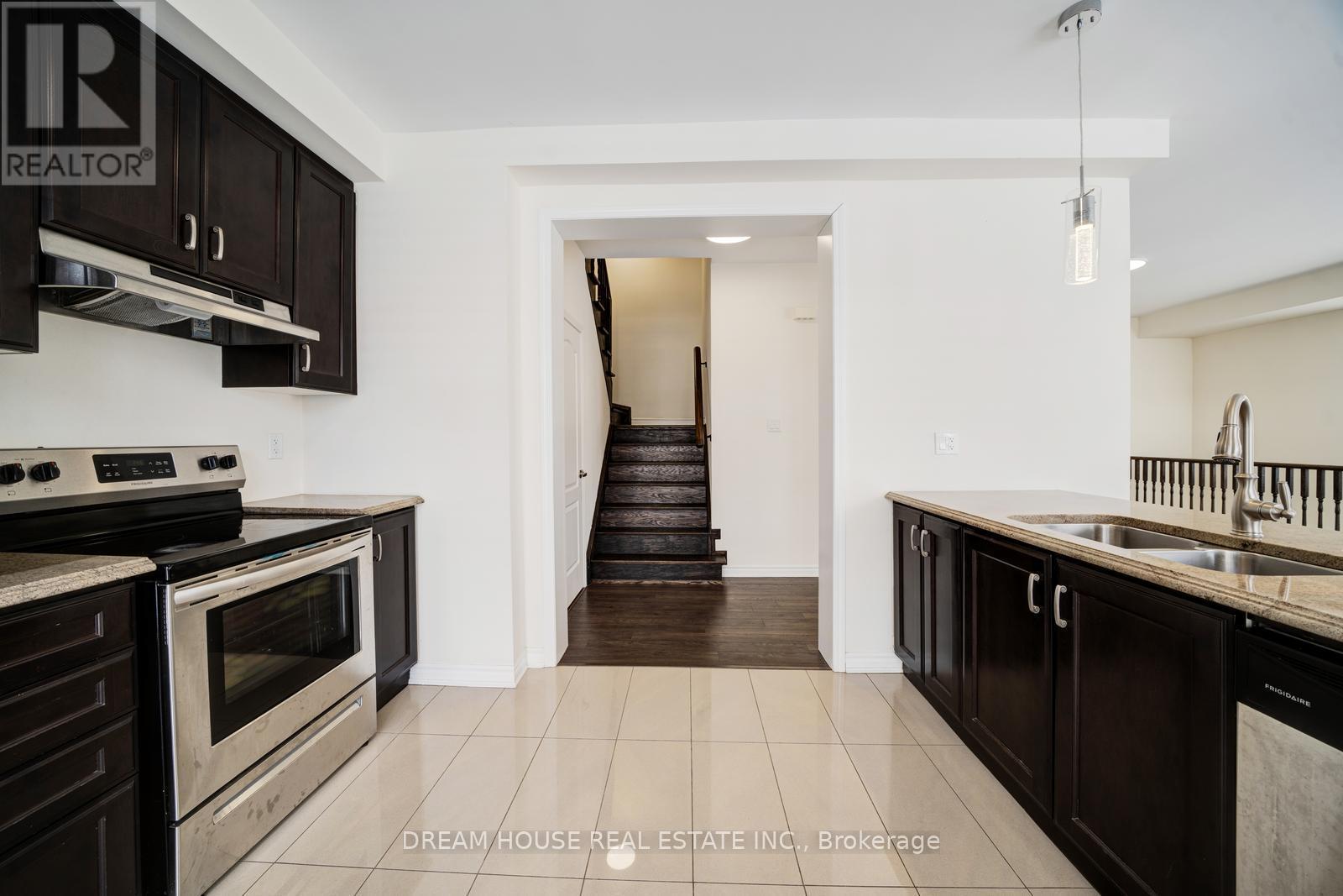 41 - 350 Arthur Bonner Avenue, Markham, Ontario  L6B 1N2 - Photo 17 - N12733358