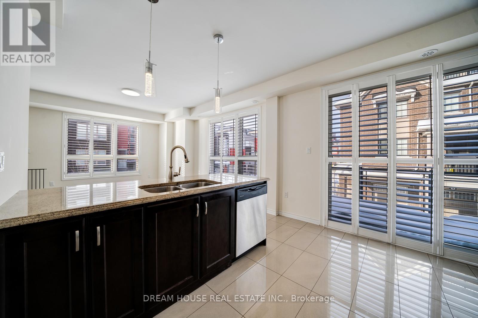 41 - 350 Arthur Bonner Avenue, Markham, Ontario  L6B 1N2 - Photo 18 - N12733358