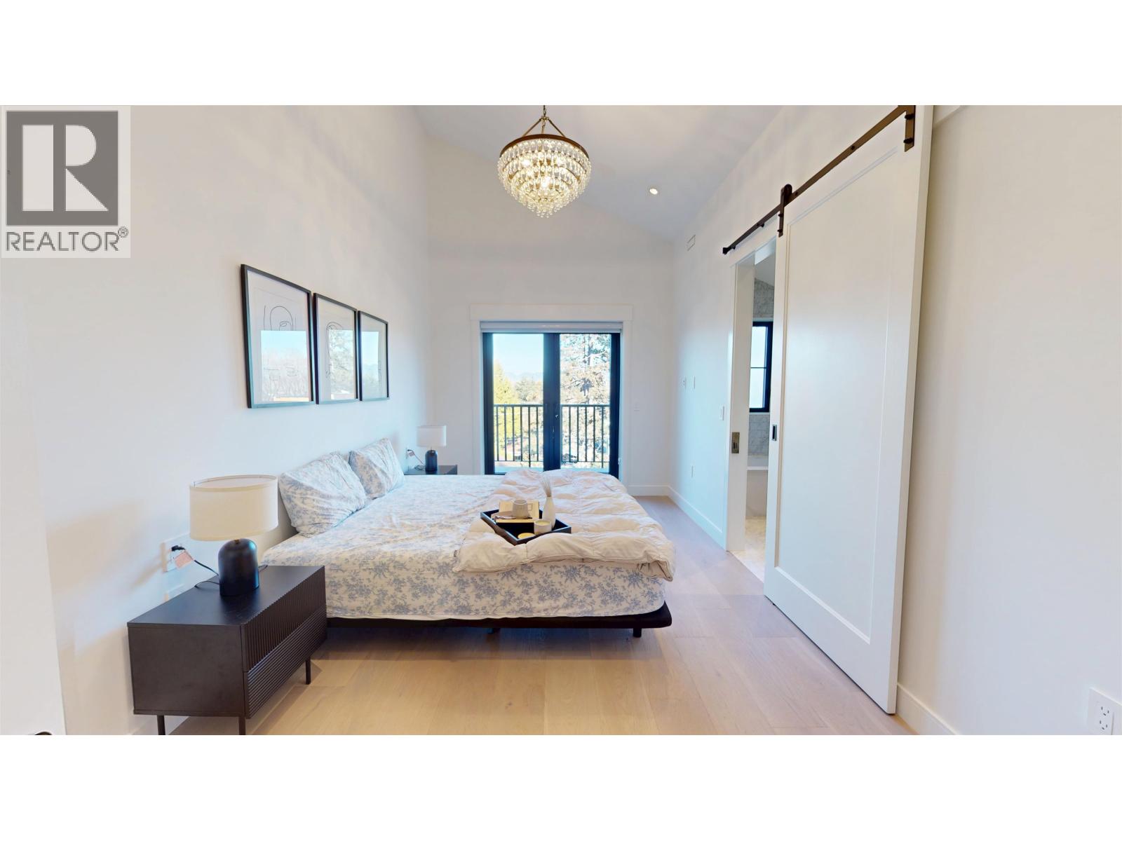 2173 Vanness Avenue, Vancouver, British Columbia  V5N 2M1 - Photo 10 - R3083142