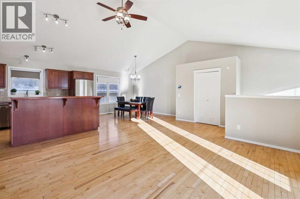 100b Westview Drive, Nanton, Alberta  T0L 1R0 - Photo 12 - A2281194