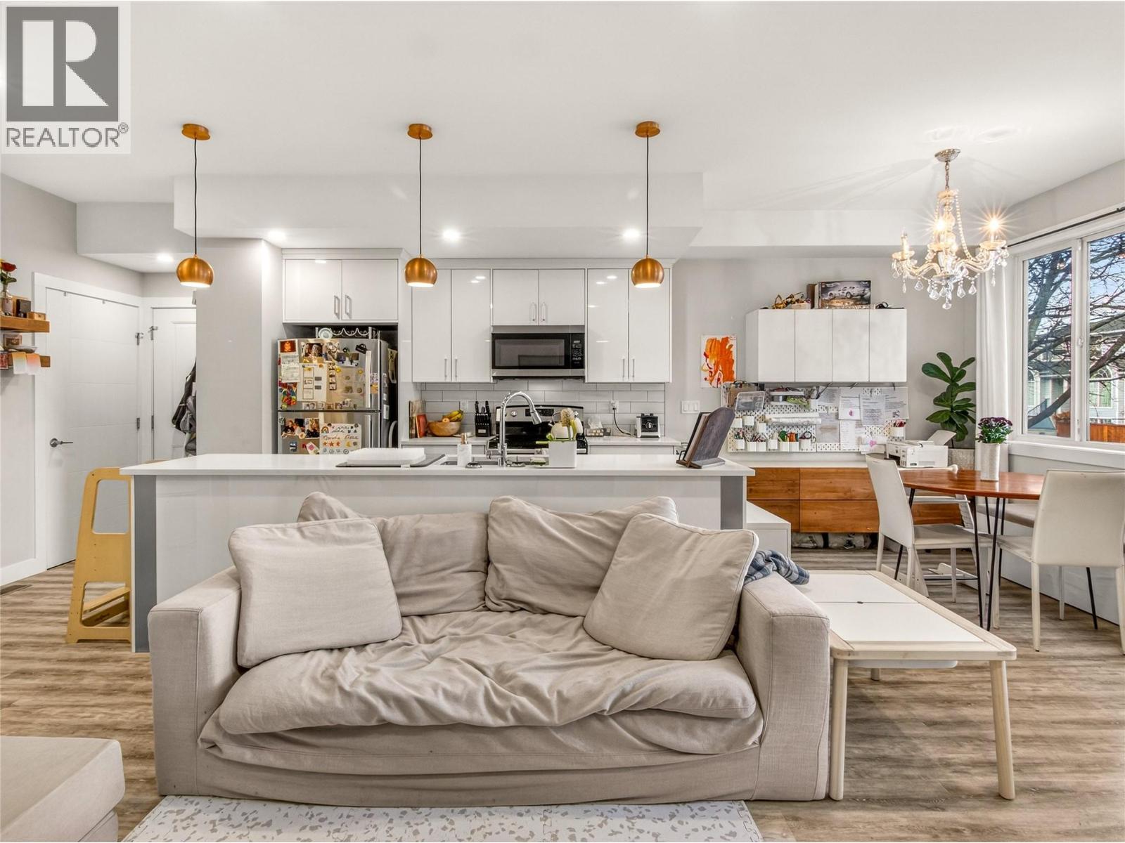 102 Cossar Avenue Unit# 103, Penticton, British Columbia V2A 2V4 - Photo 6 - 10373542