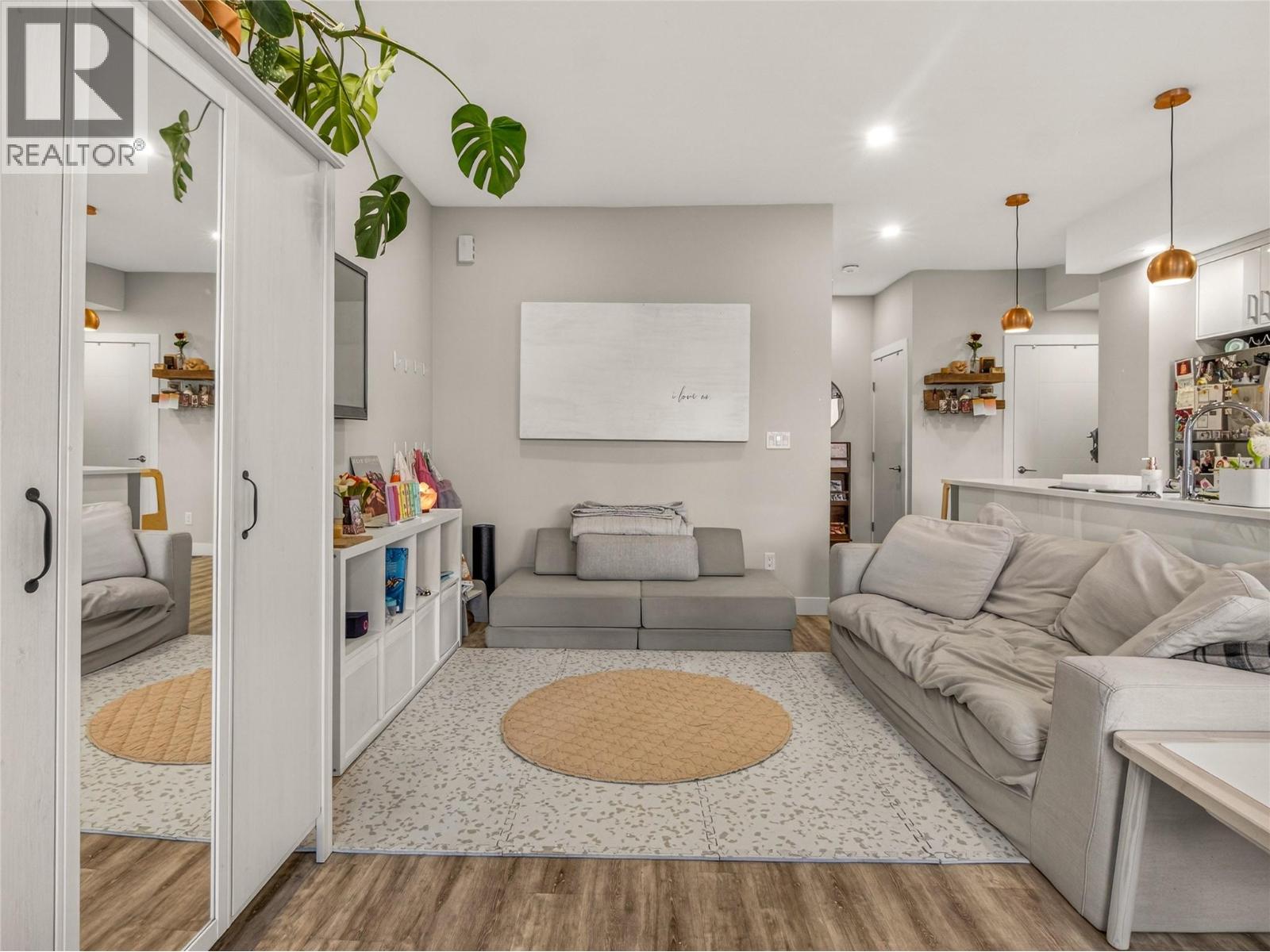 102 Cossar Avenue Unit# 103, Penticton, British Columbia V2A 2V4 - Photo 12 - 10373542