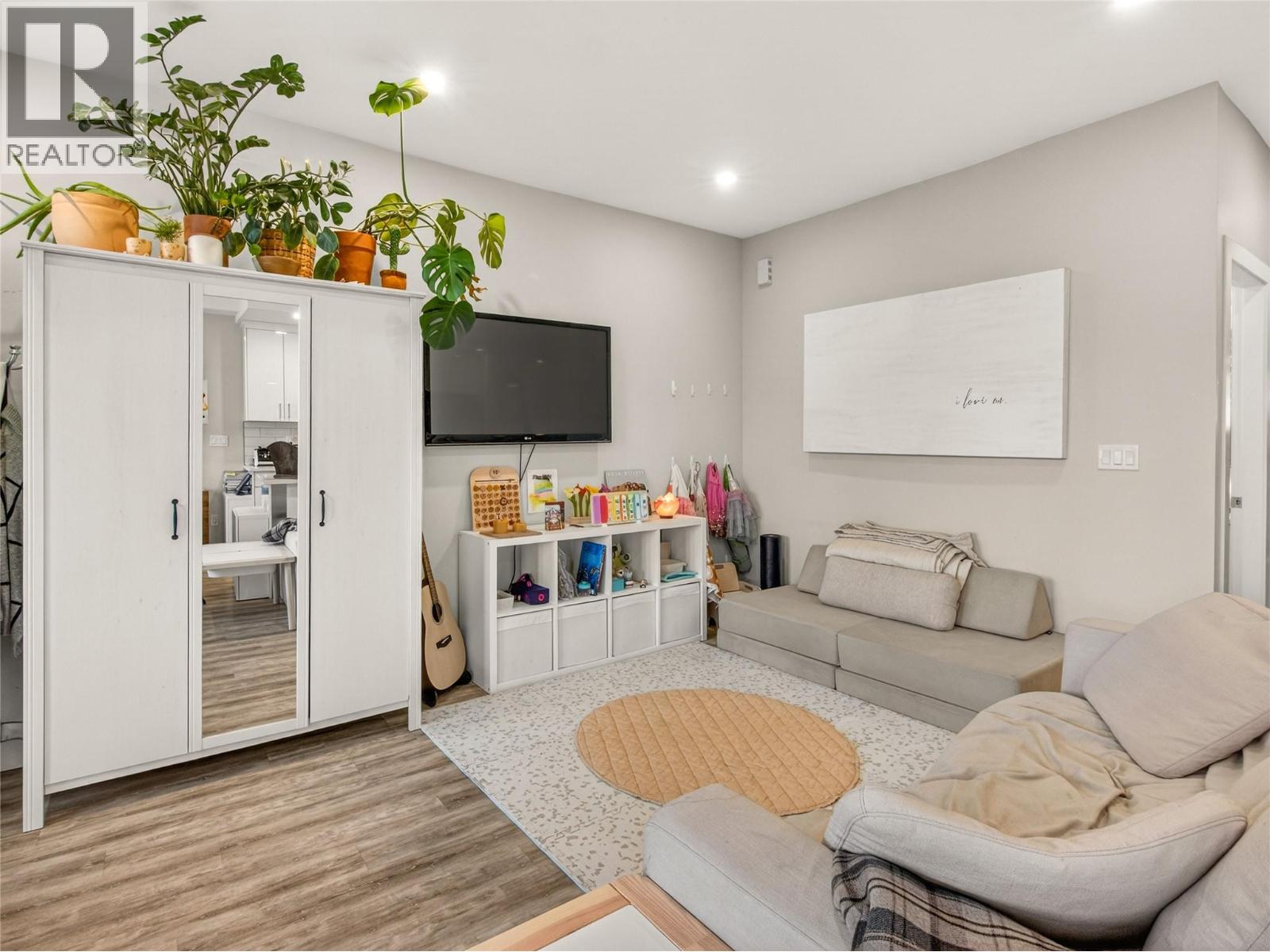 102 Cossar Avenue Unit# 103, Penticton, British Columbia V2A 2V4 - Photo 11 - 10373542