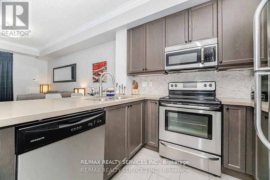 112 - 5317 Upper Middle Road, Burlington, Ontario  L7L 7B3 - Photo 9 - W12733364