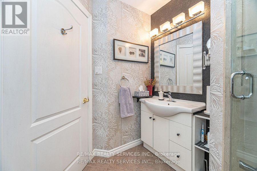 Ph03 - 7 Dayspring Circle, Brampton, Ontario L6P 1B8 - Photo 30 - W12733382