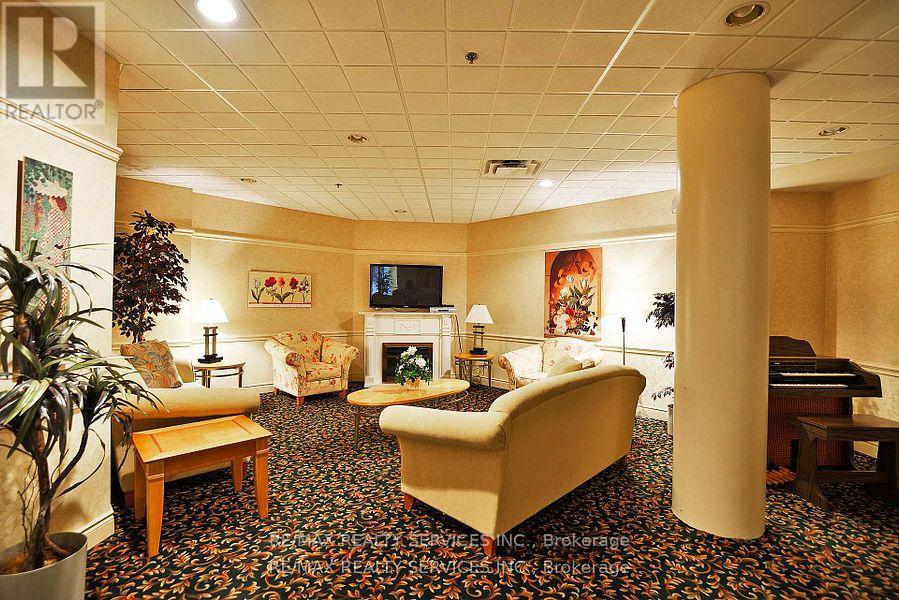 Ph03 - 7 Dayspring Circle, Brampton, Ontario L6P 1B8 - Photo 42 - W12733382