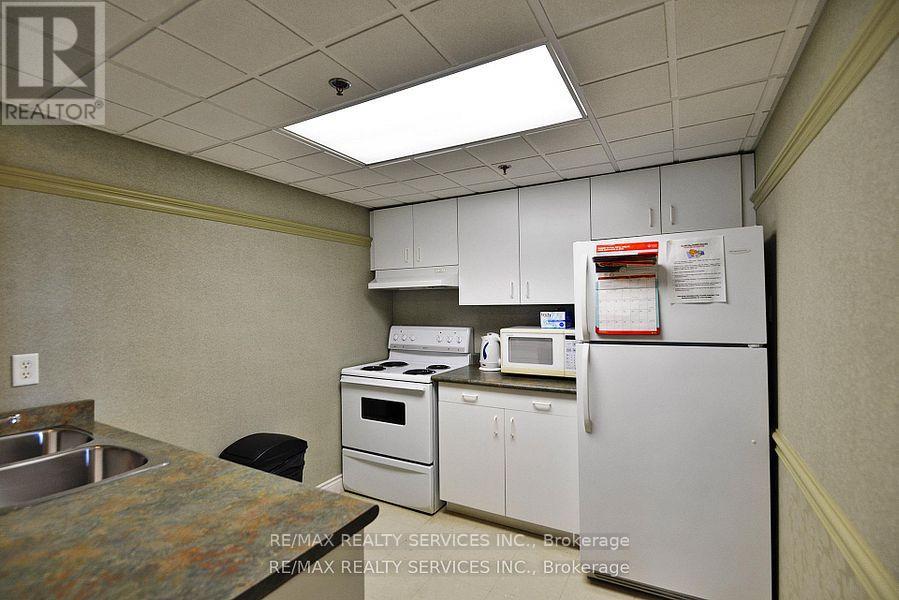 Ph03 - 7 Dayspring Circle, Brampton, Ontario L6P 1B8 - Photo 47 - W12733382