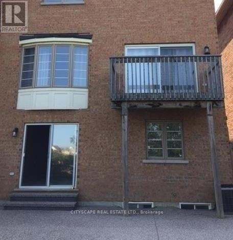 3045 Mission Hill Drive, Mississauga, Ontario  L5M 0B8 - Photo 13 - W12733402