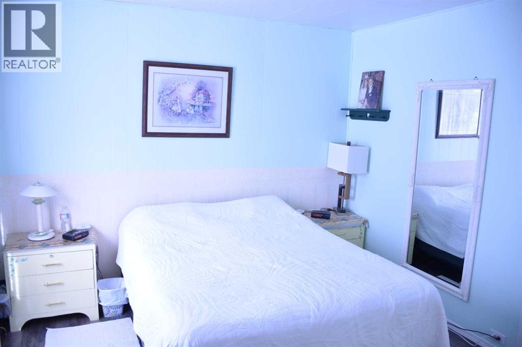 81573 Hwy 2, Rural Northern Sunrise County, Alberta  T0H 2R0 - Photo 21 - A2282054