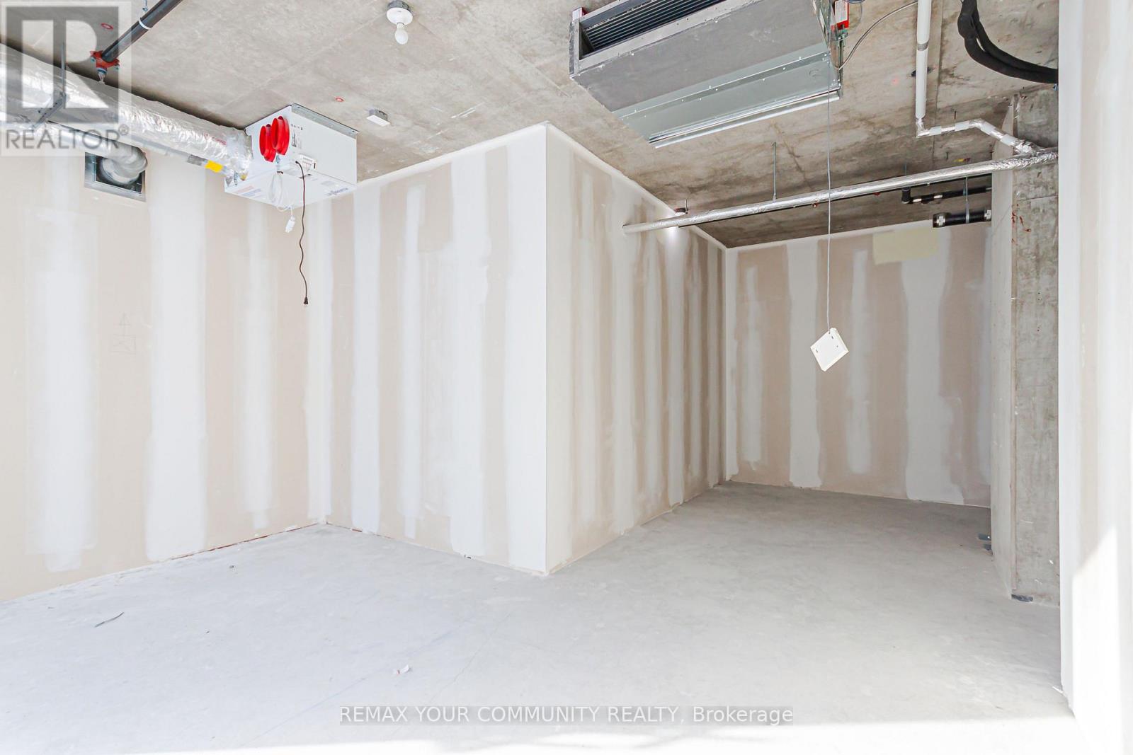 219 - 600 Dixon Road, Toronto, Ontario  M9W 1J1 - Photo 12 - W12732170