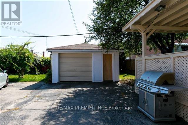 2 - 34 Brownville Avenue, Toronto, Ontario  M6N 4L3 - Photo 2 - W12732222