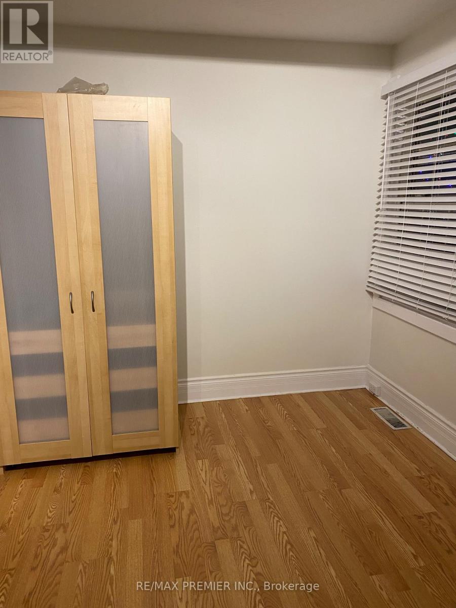 2 - 34 Brownville Avenue, Toronto, Ontario  M6N 4L3 - Photo 9 - W12732222