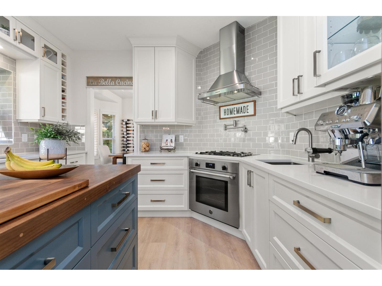 45615 Rachael Place, Cultus Lake East, Cultus Lake, British Columbia  V2R 5R3 - Photo 16 - R3083679