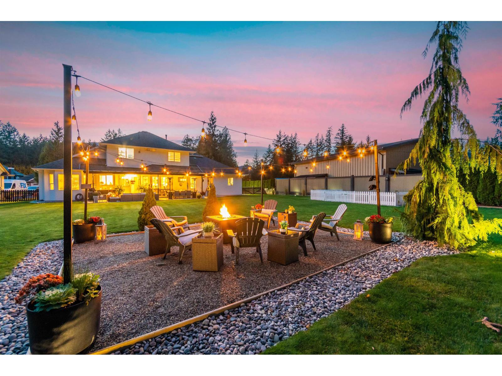 45615 Rachael Place, Cultus Lake East, Cultus Lake, British Columbia  V2R 5R3 - Photo 37 - R3083679