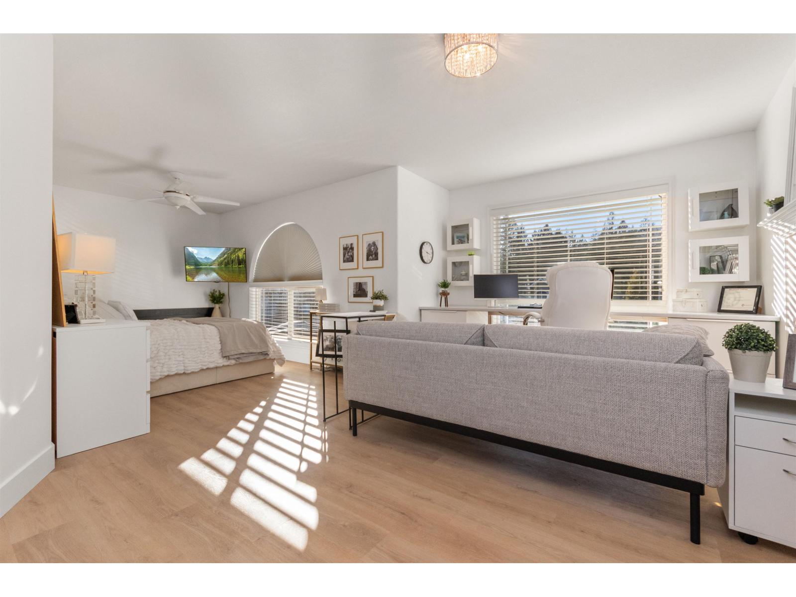 45615 Rachael Place, Cultus Lake East, Cultus Lake, British Columbia  V2R 5R3 - Photo 29 - R3083679