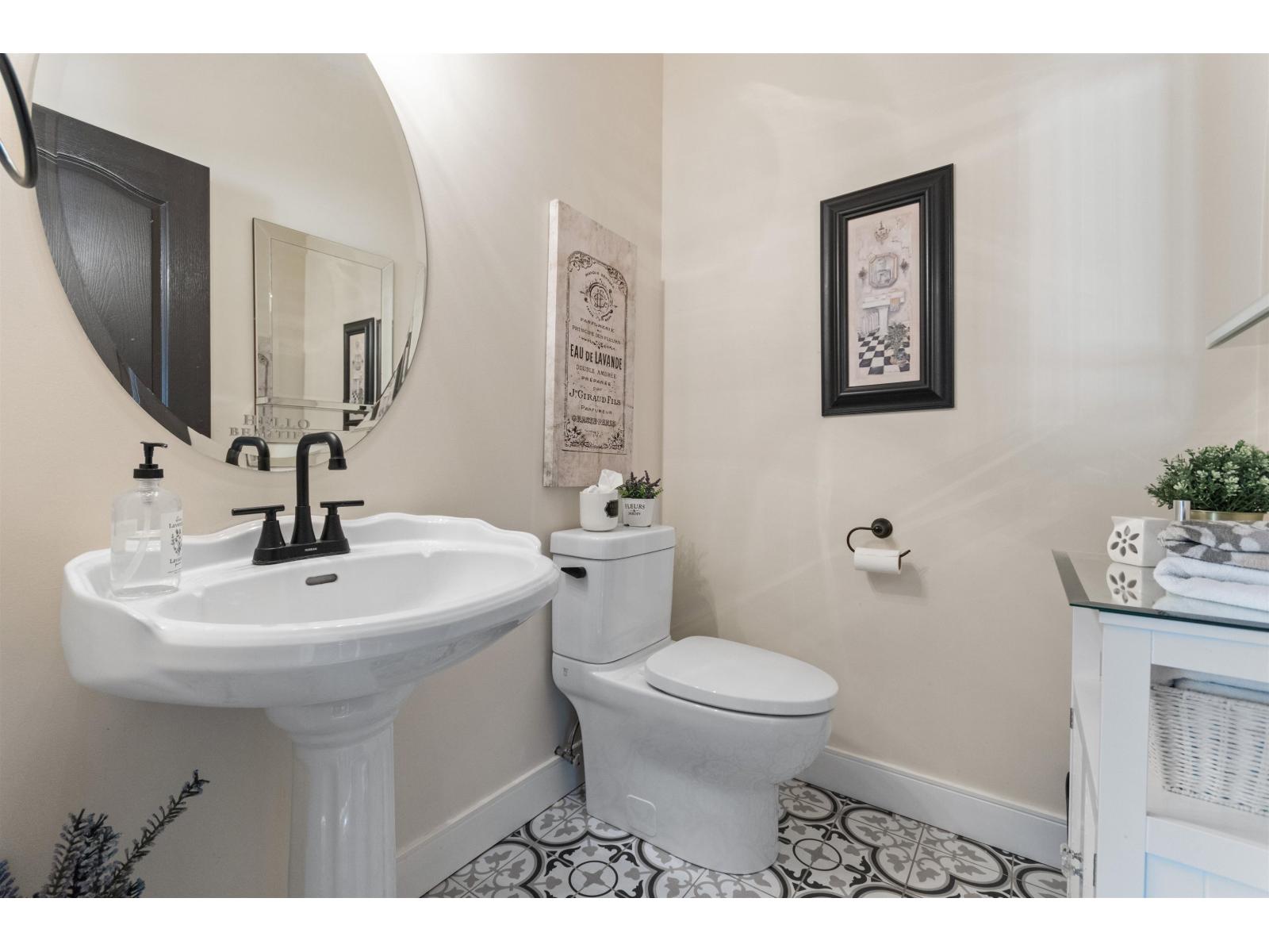 45615 Rachael Place, Cultus Lake East, Cultus Lake, British Columbia  V2R 5R3 - Photo 22 - R3083679