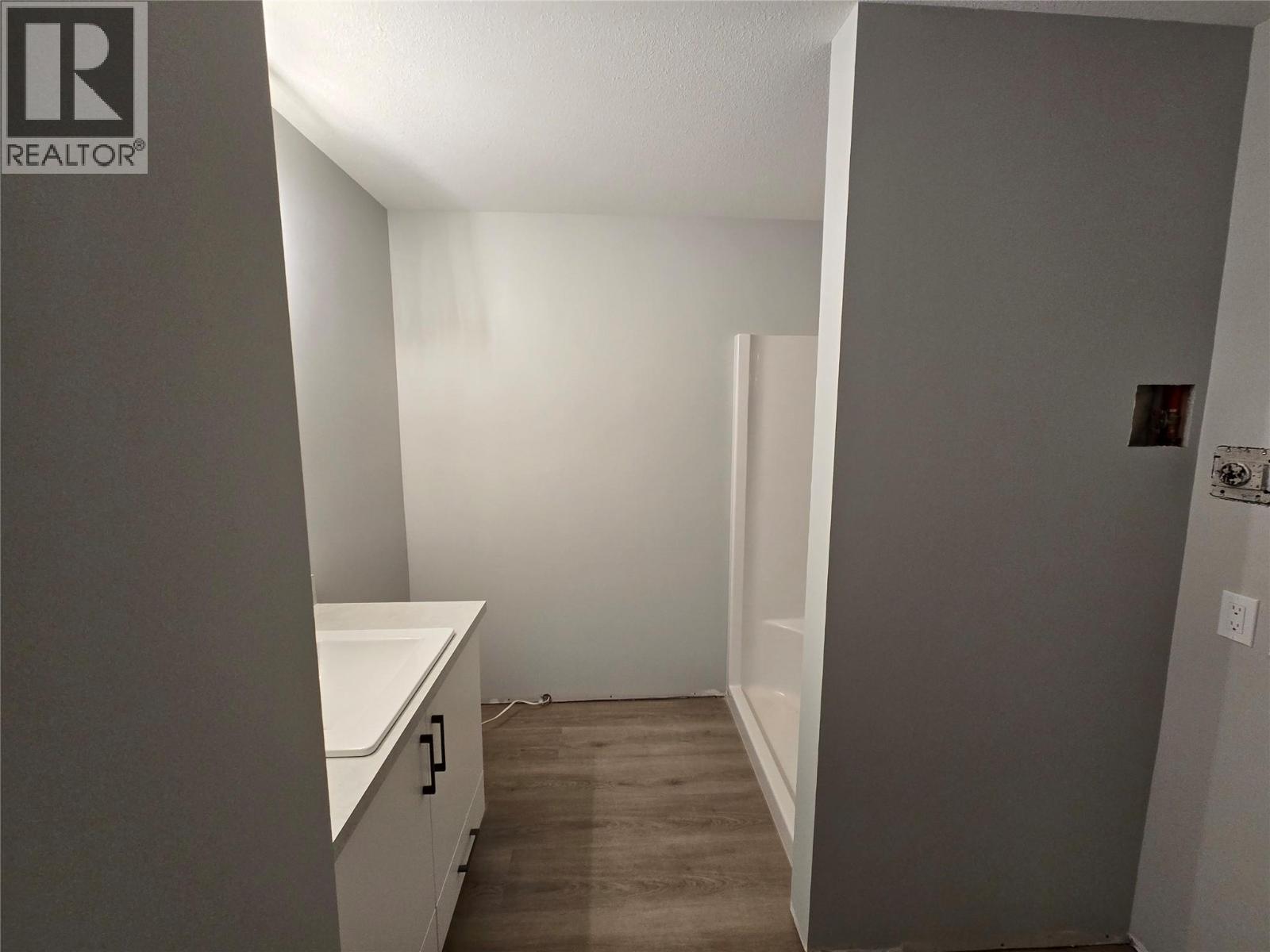 5868 Dallas Drive, Kamloops, British Columbia  V2C 4X2 - Photo 36 - 10374048