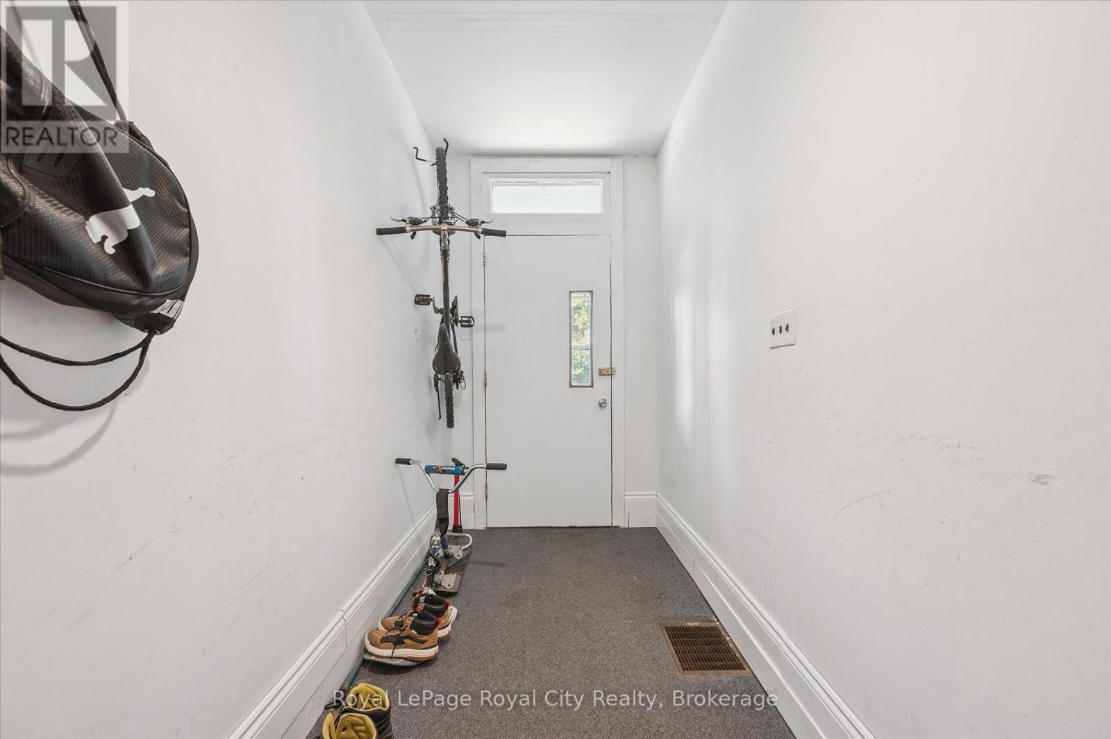 148 Suffolk Street W, Guelph, Ontario  N1H 2J5 - Photo 4 - X12733434