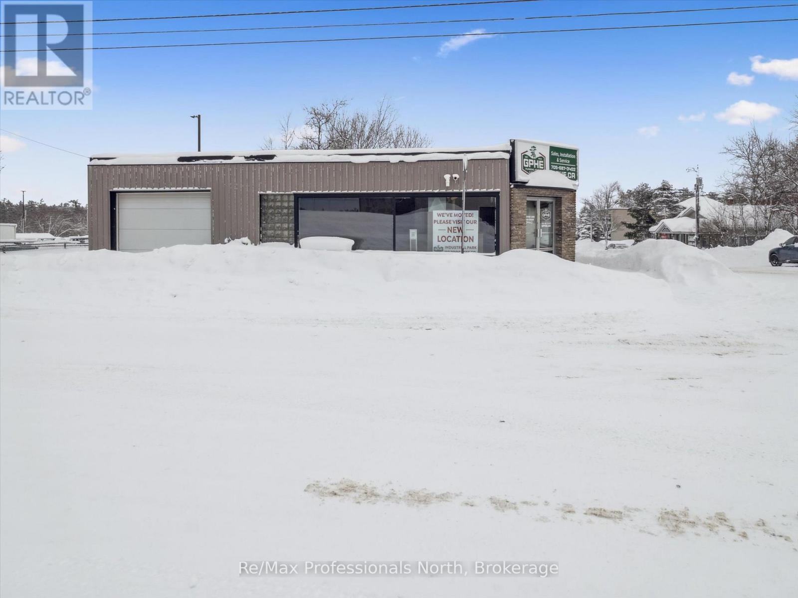 210-250 Brock Street, Gravenhurst, Ontario  P1P 1H4 - Photo 32 - X12733442