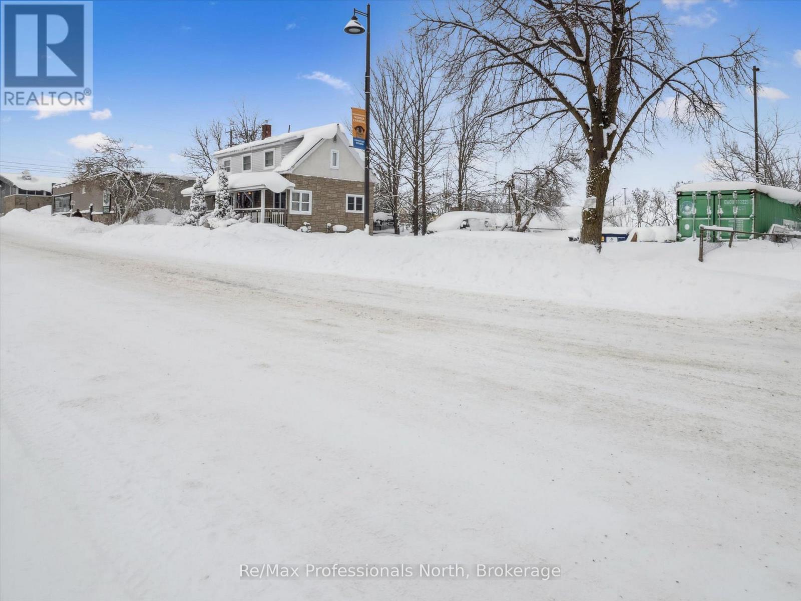 210-250 Brock Street, Gravenhurst, Ontario  P1P 1H4 - Photo 50 - X12733442