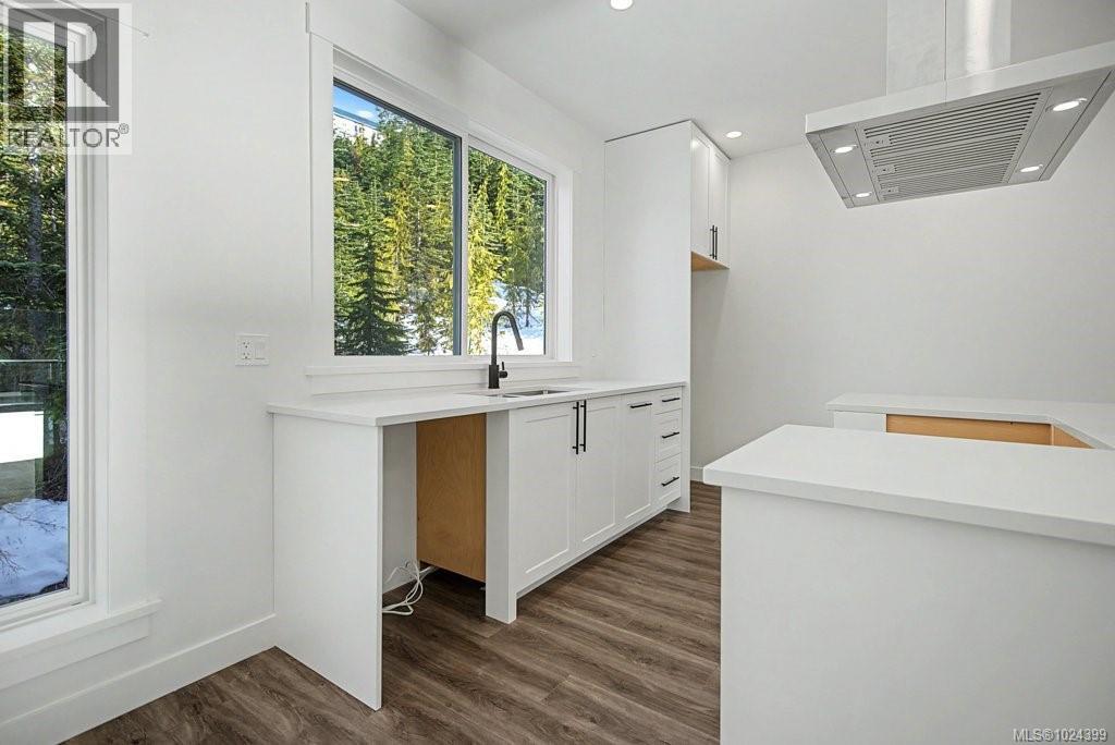 A 1328 Nordic Dr, Courtenay, British Columbia  V9J 1L0 - Photo 7 - 1024399