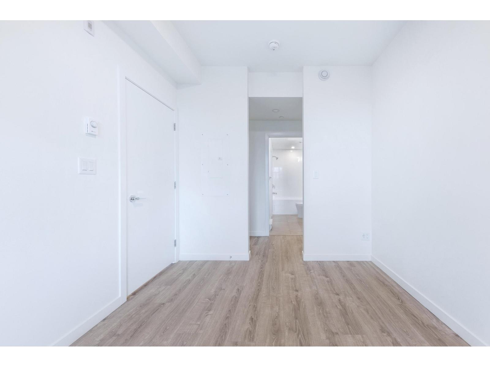 607 10828 139a Street, Surrey, British Columbia  V3R 0H3 - Photo 13 - R3083729