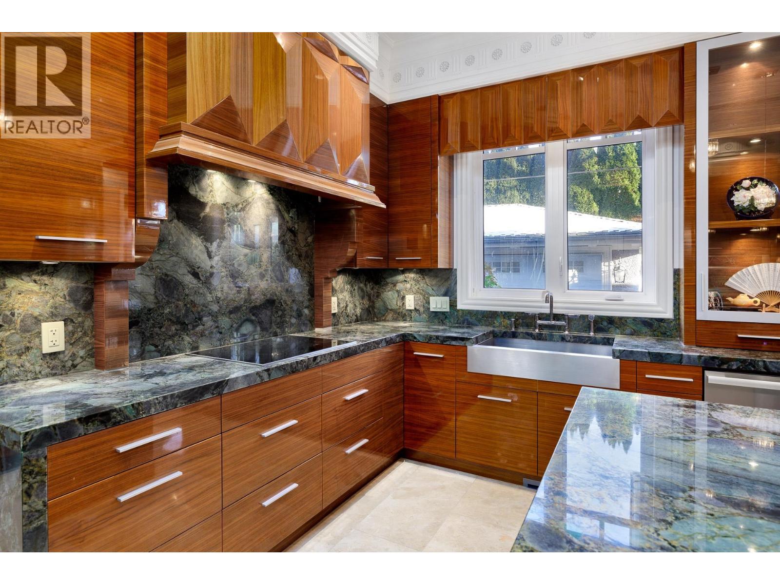 5826 Angus Drive, Vancouver, British Columbia  V6M 3N8 - Photo 10 - R3083488