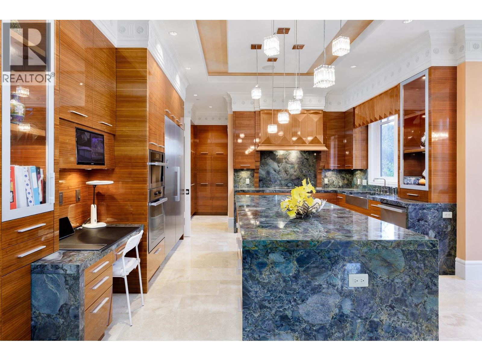 5826 Angus Drive, Vancouver, British Columbia  V6M 3N8 - Photo 11 - R3083488