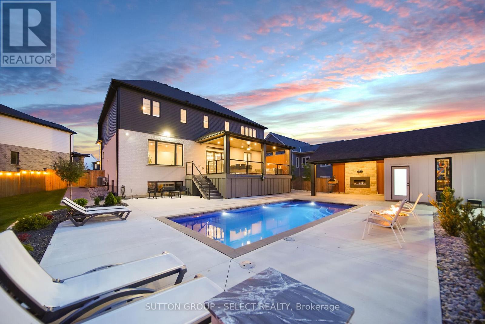 48 Royal Crescent, Southwold, Ontario  N5P 3T2 - Photo 38 - X12733420