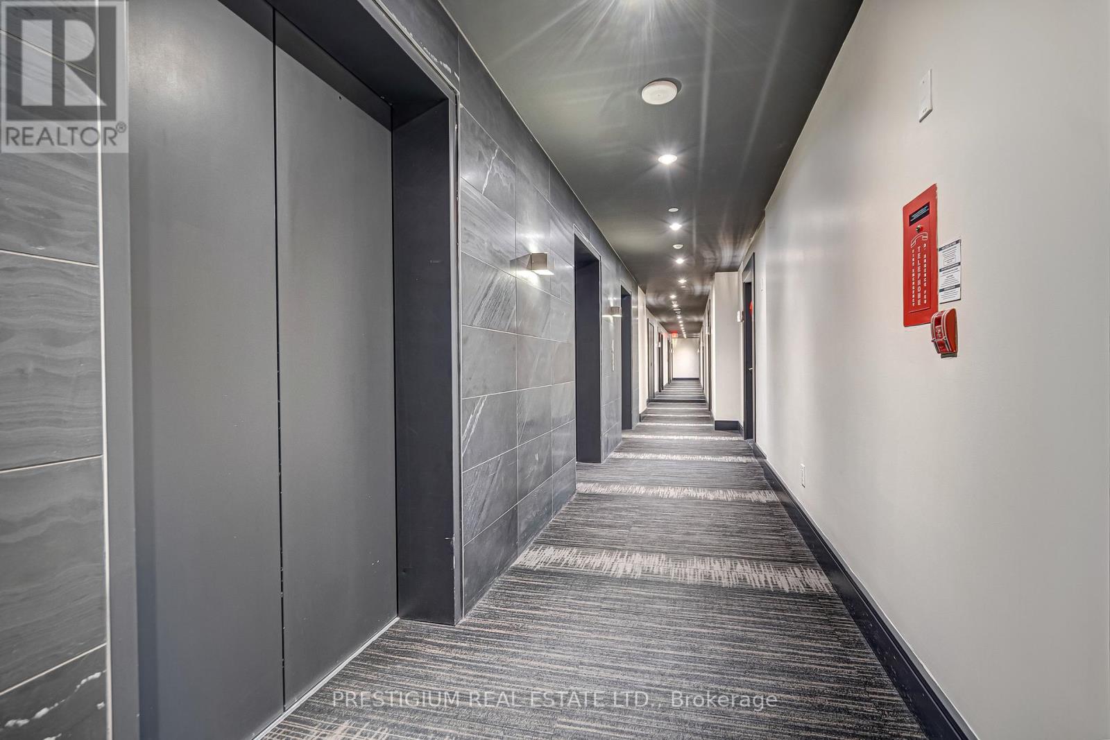 1910 - 290 Adelaide Street W, Toronto, Ontario  M5V 0P3 - Photo 45 - C12653430