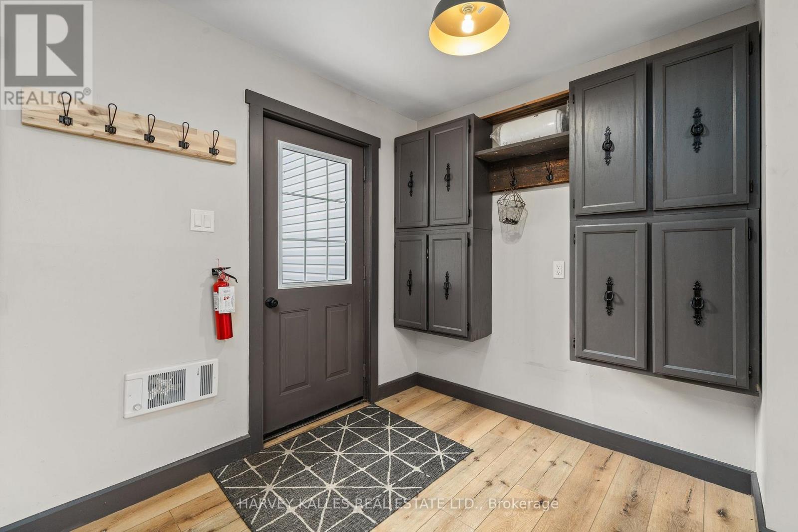 8 - 4427 County Road, Prince Edward County, Ontario  K0K 2T0 - Photo 16 - X12583650