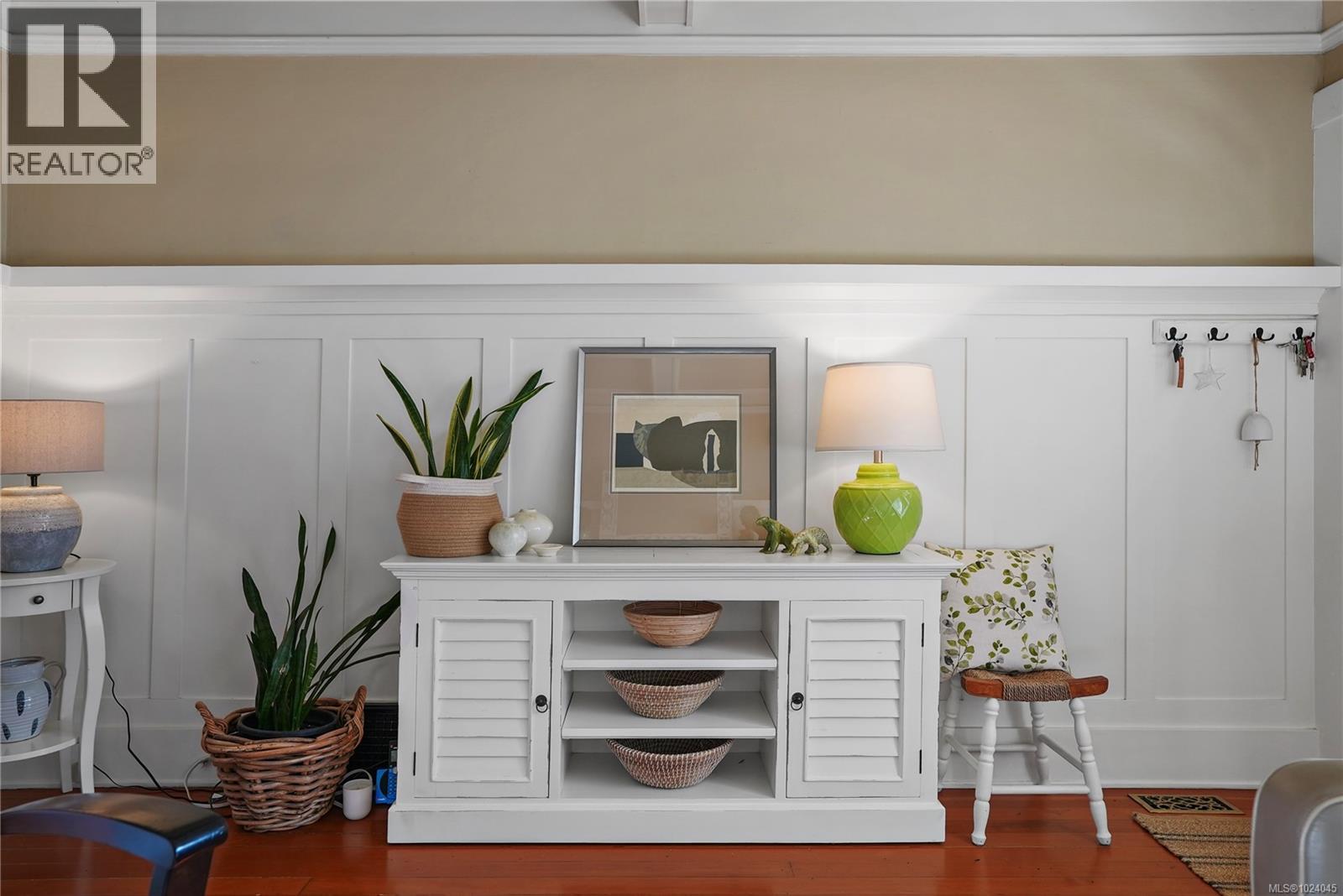 1316 Carnsew St, Victoria, British Columbia  V8S 1P2 - Photo 12 - 1024045