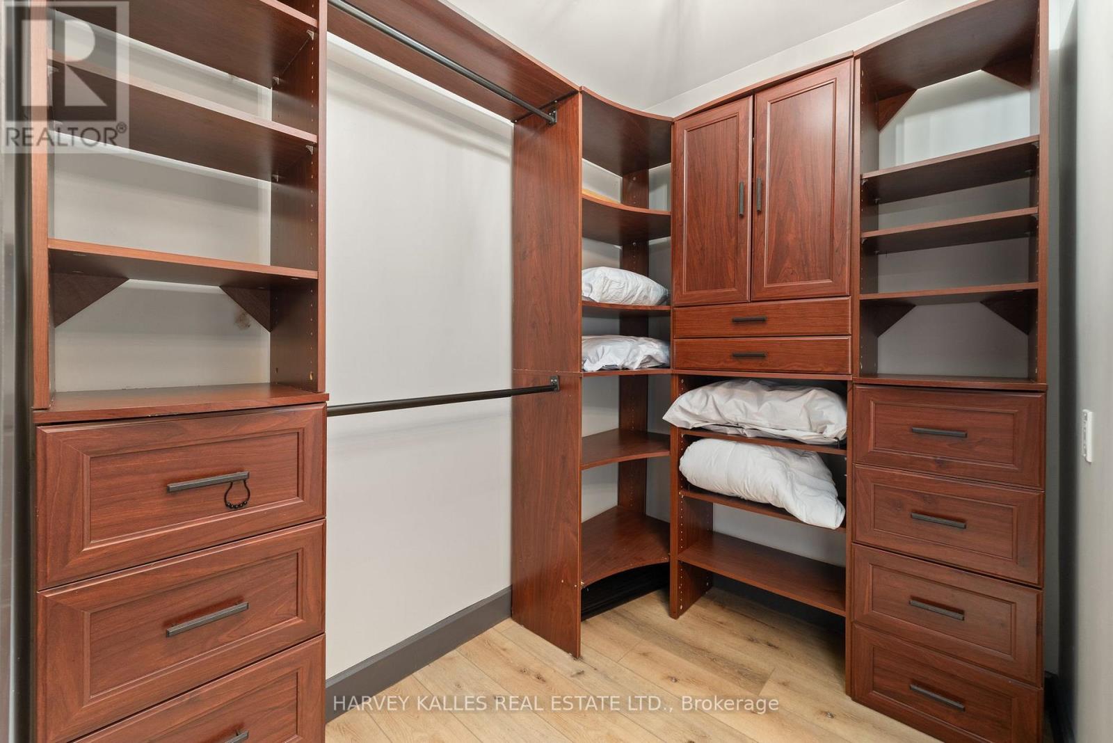 8 - 4427 County Road, Prince Edward County, Ontario  K0K 2T0 - Photo 21 - X12583650