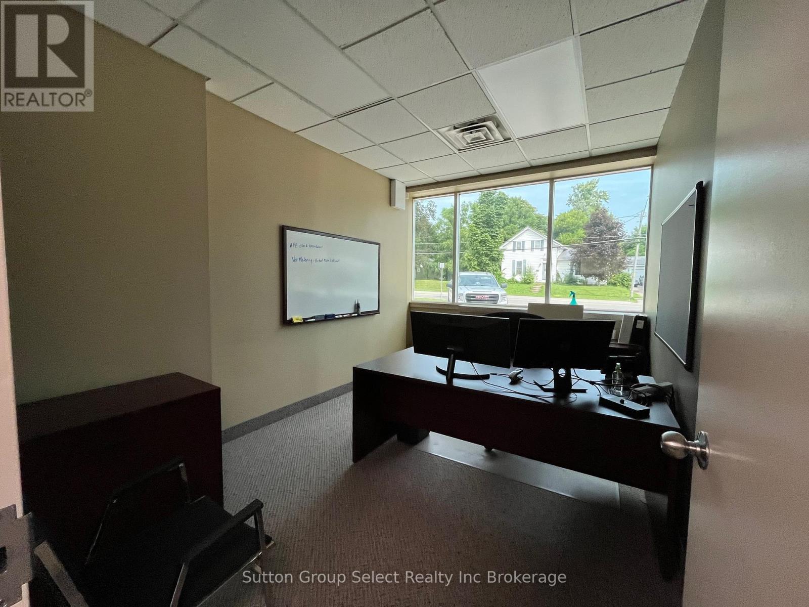 143 Bell Street, Ingersoll, Ontario  N5C 2N9 - Photo 24 - X12733522