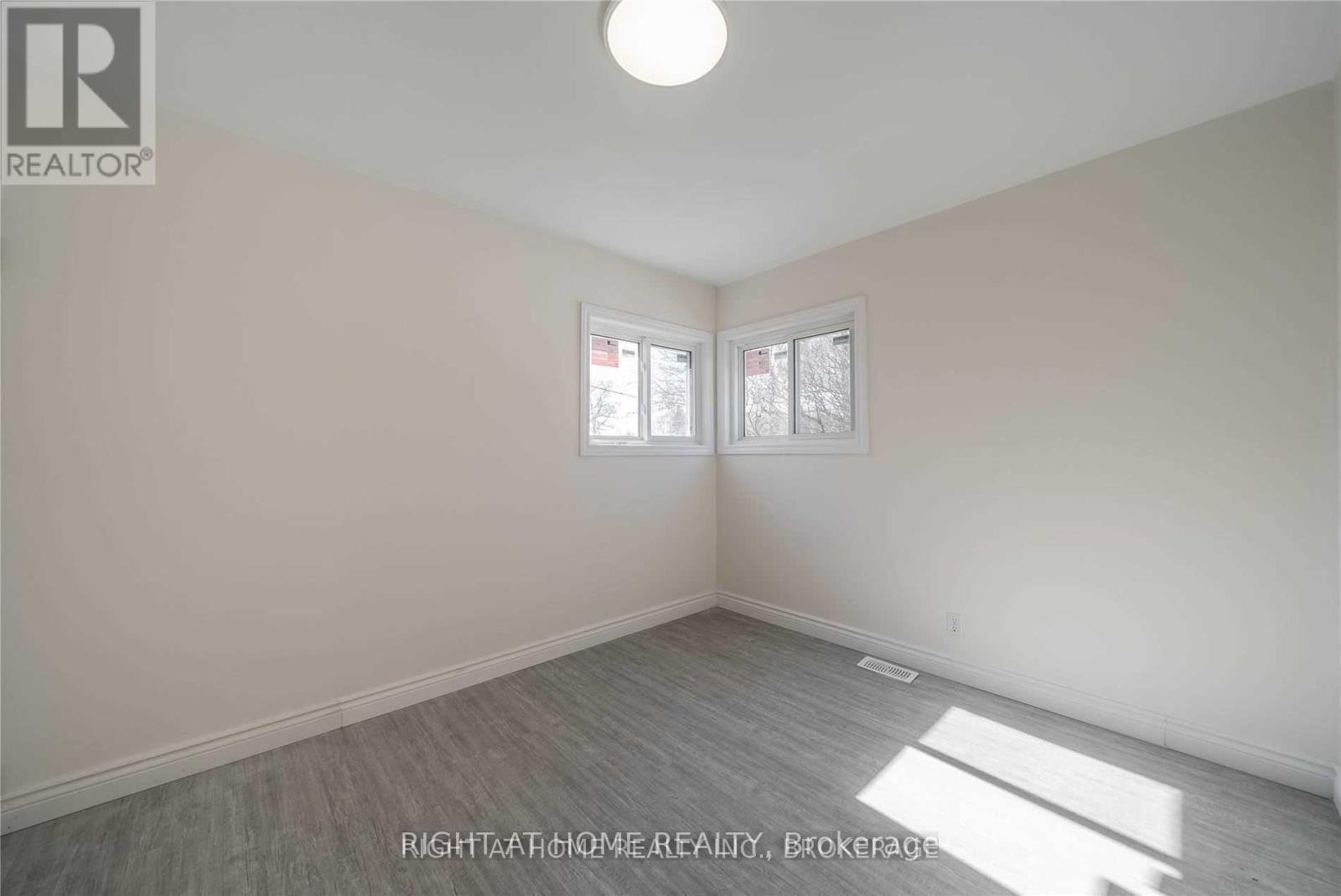 622 Fernhill Boulevard, Oshawa, Ontario  L1J 5J8 - Photo 12 - E12733466