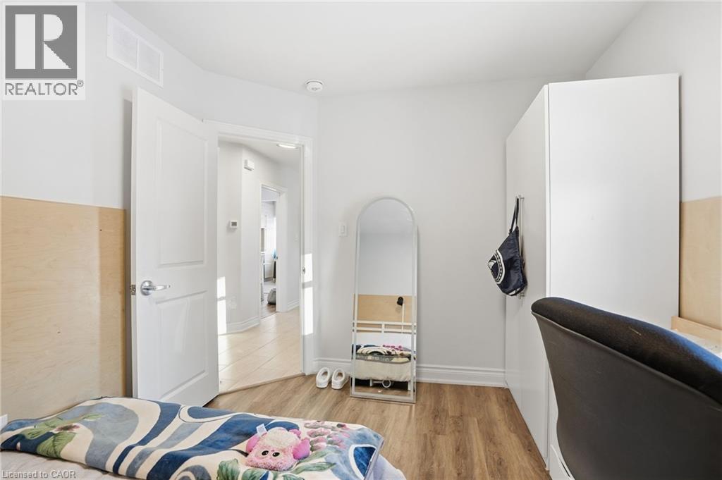 50 Broadway Avenue, Hamilton, Ontario  L8S 2V7 - Photo 16 - 40787898