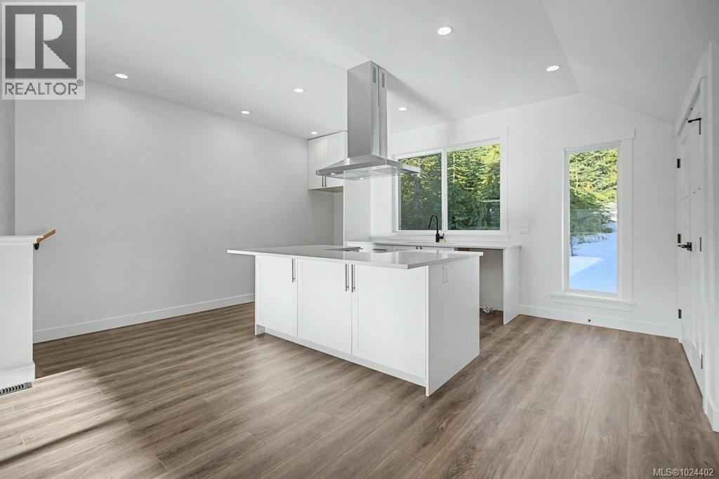 B 1328 Nordic Dr, Courtenay, British Columbia  V9J 1L0 - Photo 6 - 1024402