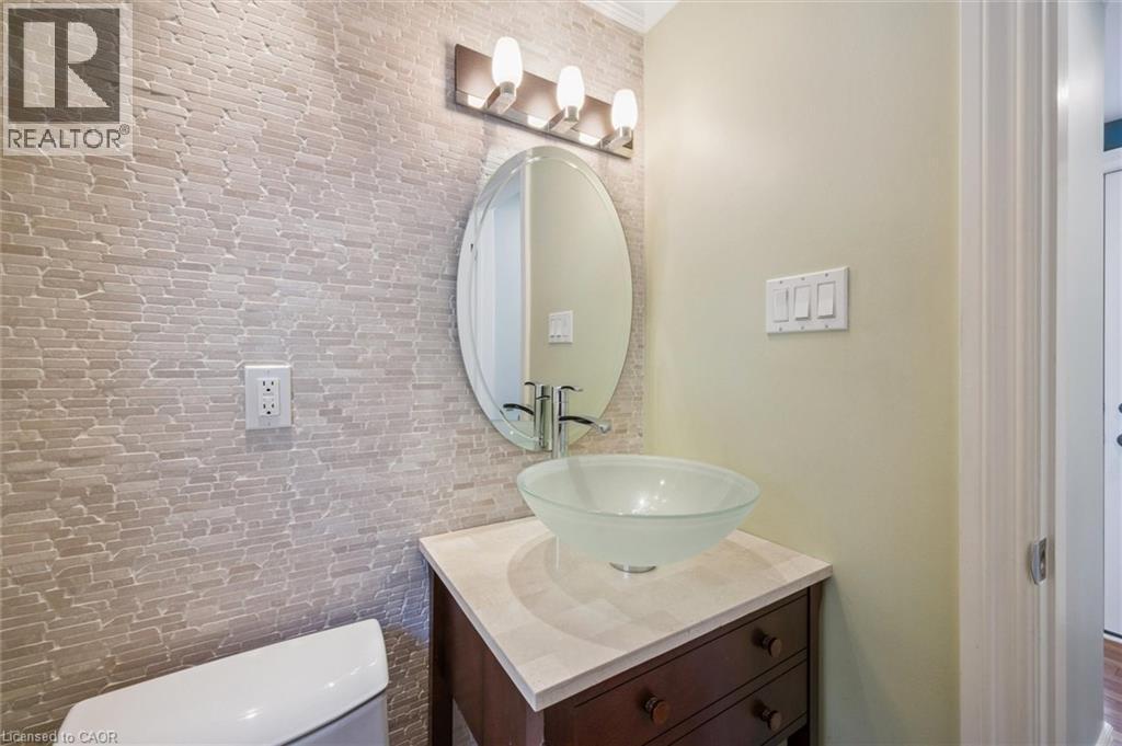 259 Old Post Road, Waterloo, Ontario  N2L 5B8 - Photo 22 - 40800299