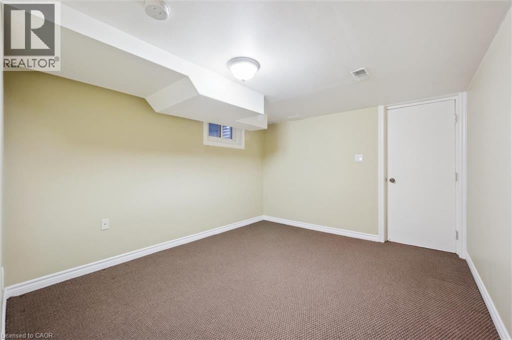 259 Old Post Road, Waterloo, Ontario  N2L 5B8 - Photo 37 - 40800299