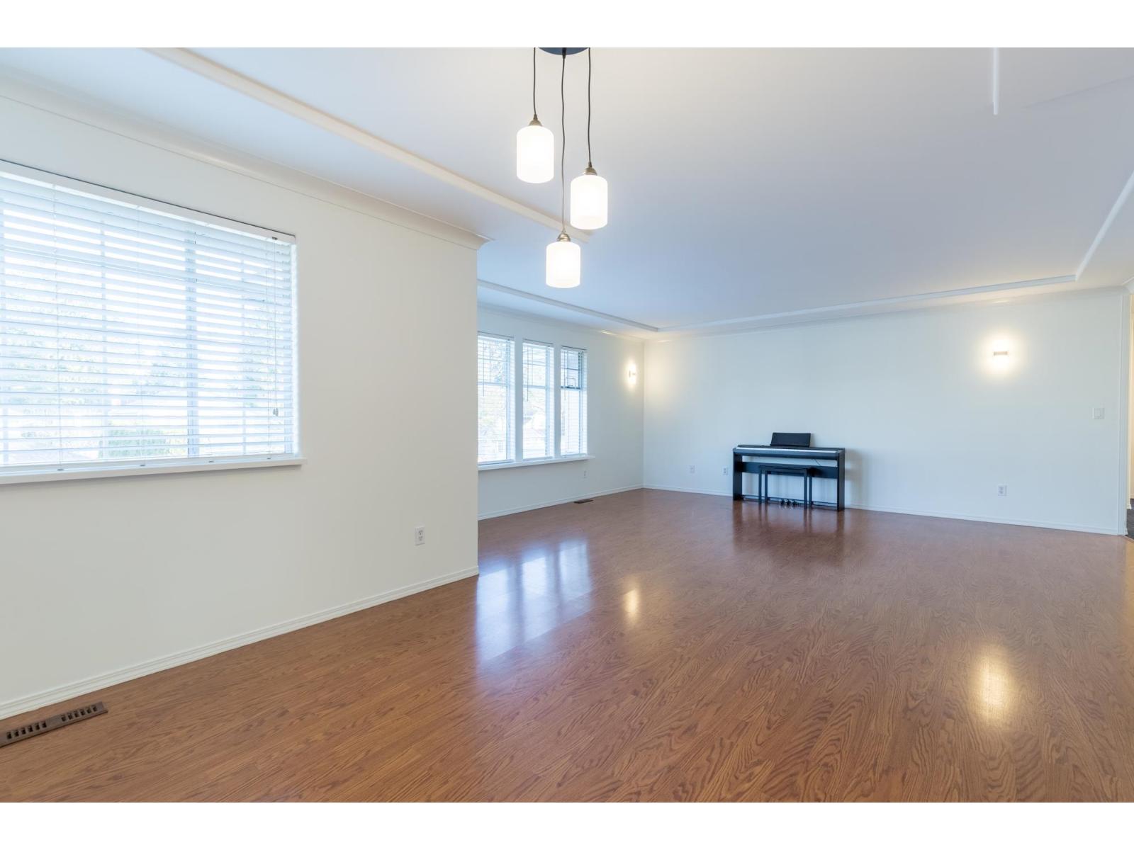 15450 91a Avenue, Surrey, British Columbia  V3R 9W8 - Photo 7 - R3083711