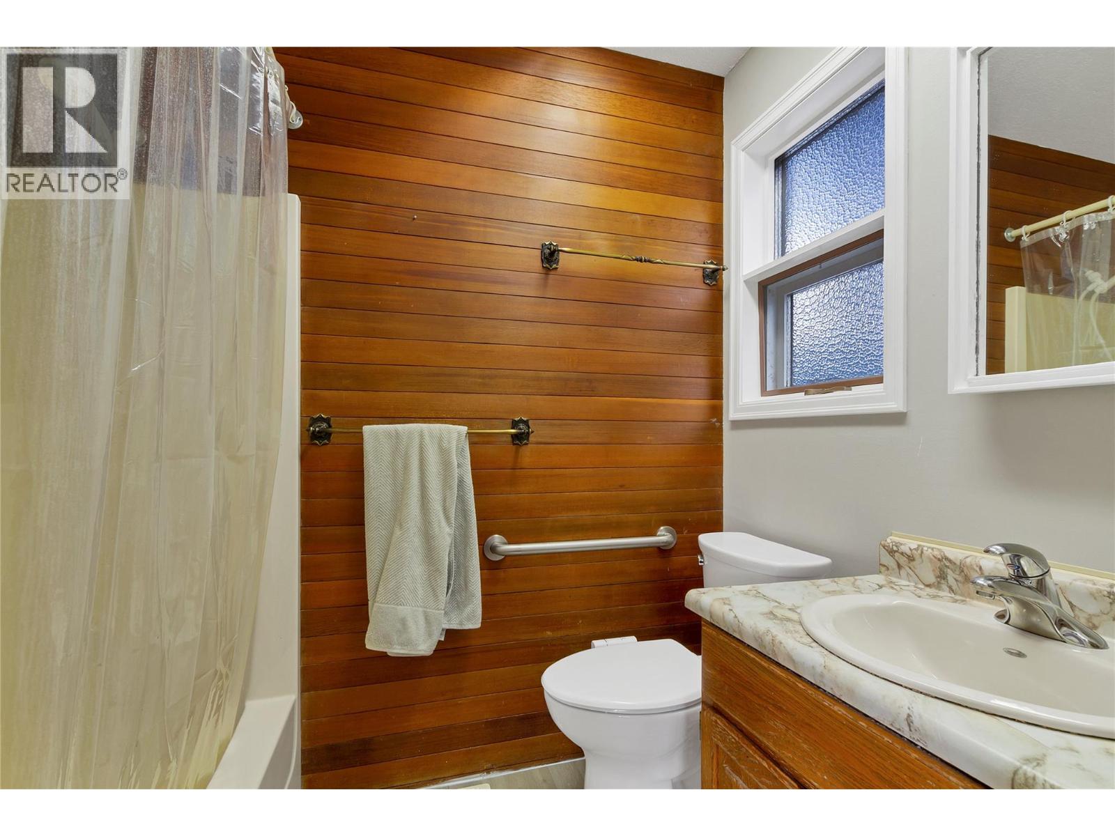 3985 15 Avenue, Vernon, British Columbia  V1T 8H5 - Photo 22 - 10373987