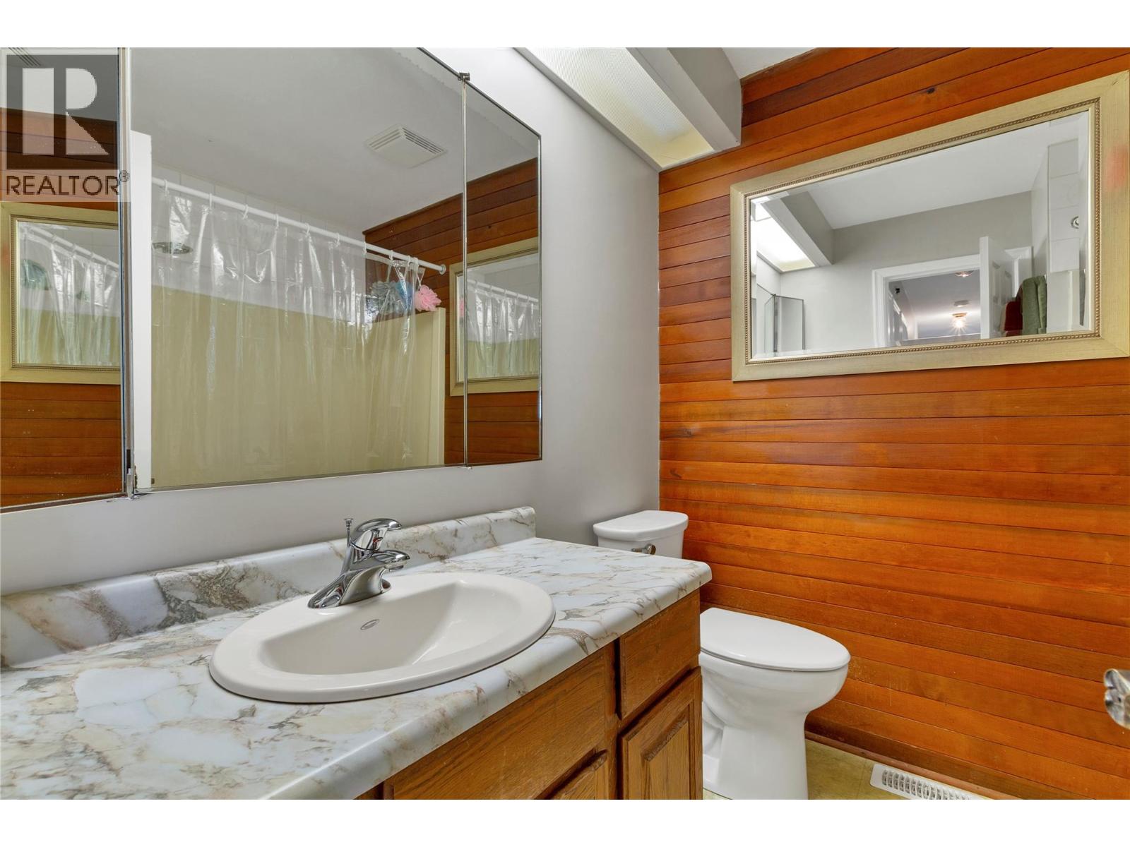 3985 15 Avenue, Vernon, British Columbia  V1T 8H5 - Photo 27 - 10373987