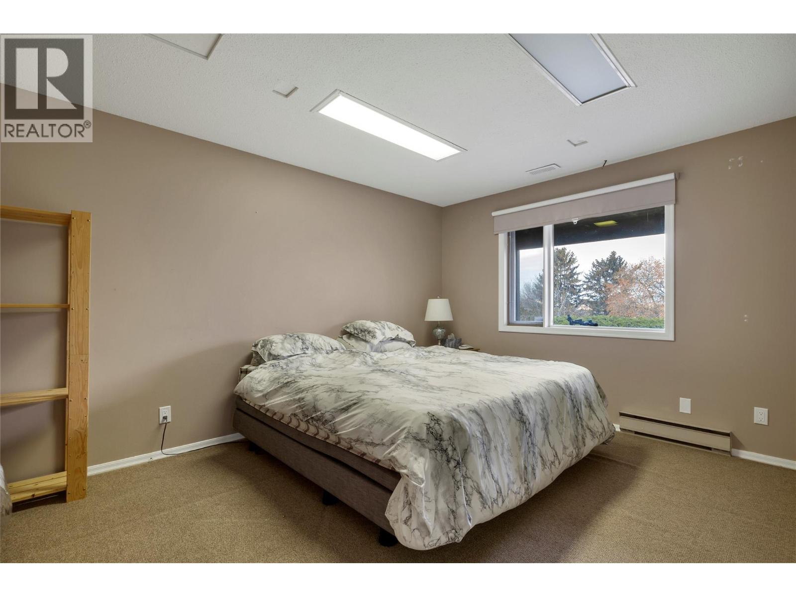 3985 15 Avenue, Vernon, British Columbia  V1T 8H5 - Photo 34 - 10373987