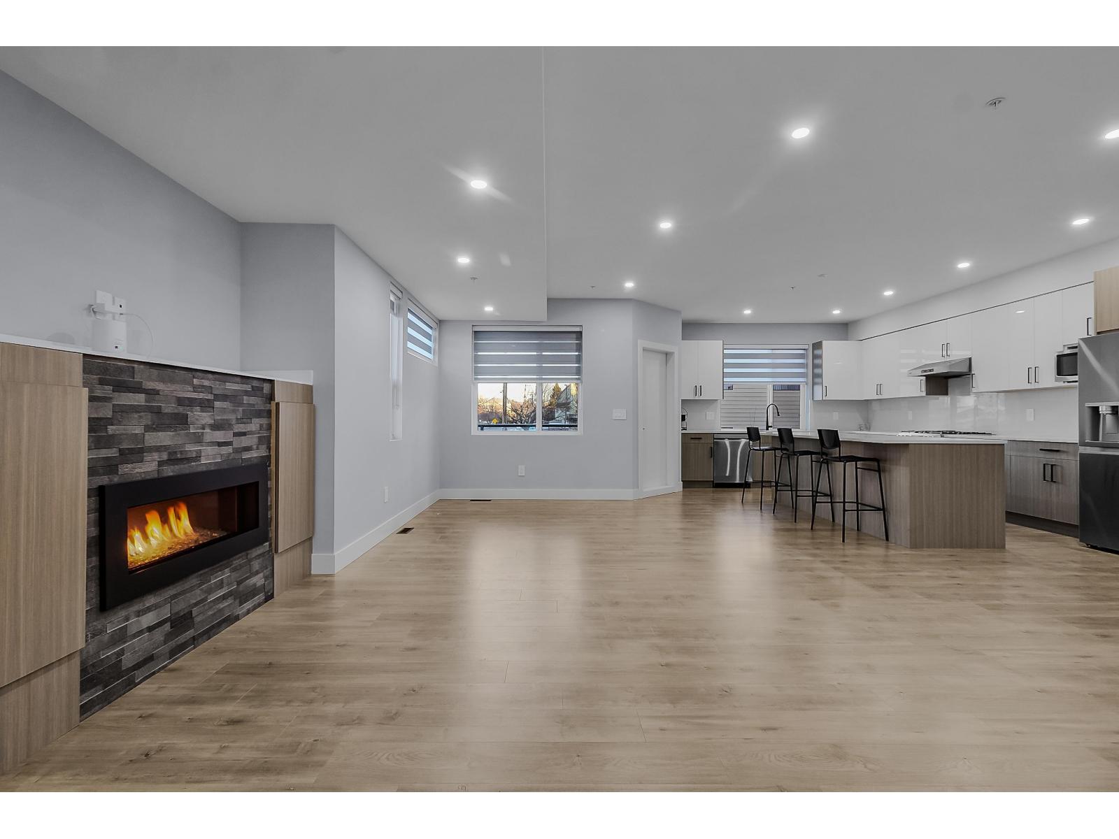 2596 Janzen Street, Abbotsford, British Columbia  V2T 2R8 - Photo 11 - R3082739